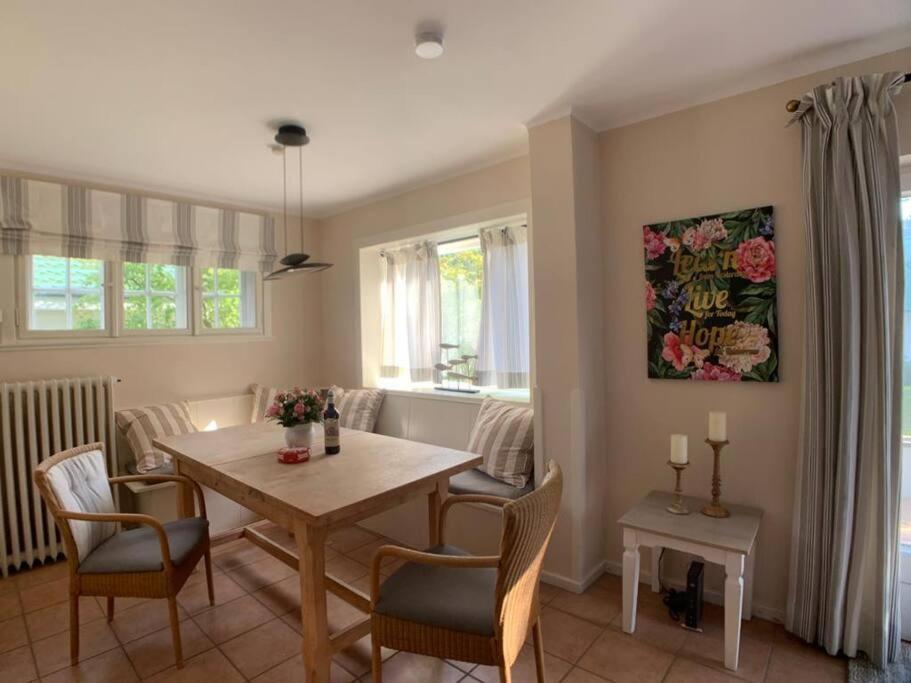 Top Lage! Charmantes Landhaus 5 Geh-Min V. Strand Timmendorfer Strand Εξωτερικό φωτογραφία